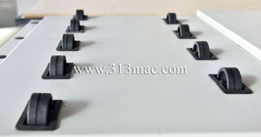 上料輔助臺(tái)